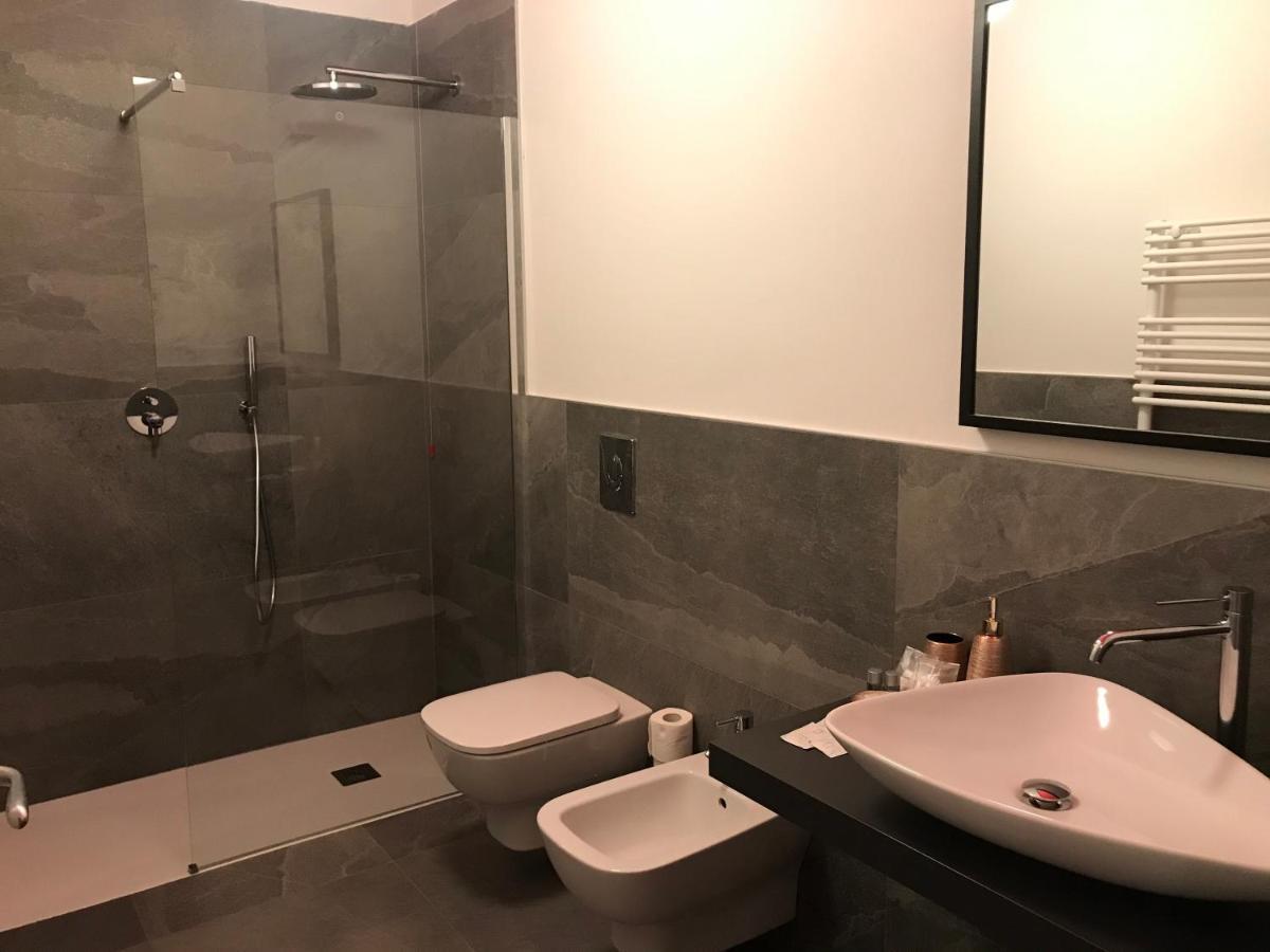 Alla Casa Di Gio Milan Luaran gambar