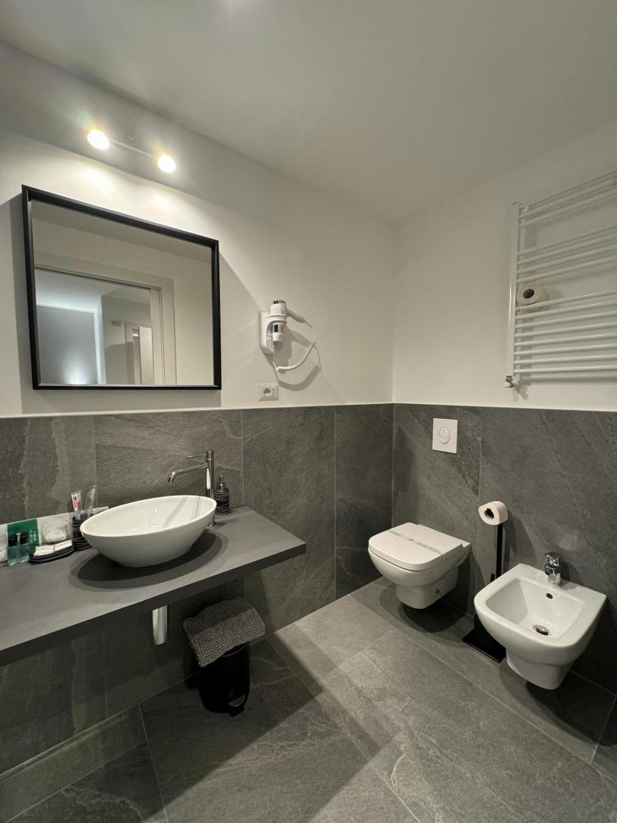 Alla Casa Di Gio Milan Luaran gambar