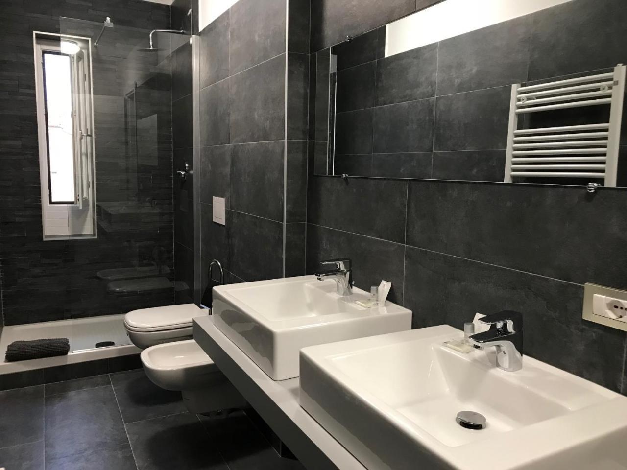 Alla Casa Di Gio Milan Luaran gambar